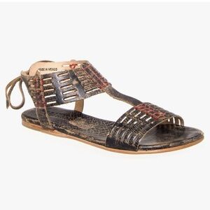 Bed|Stu Claire Sandals Size‎ 8.5